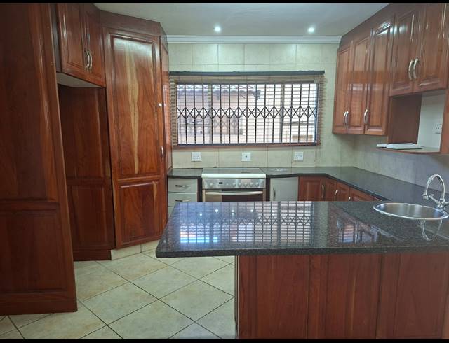 4 BEDROOM HOUSE FOR SALE IN RISIVILLE